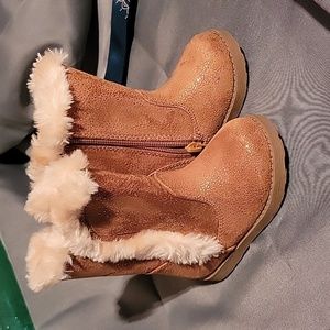 NWT brown girls boots